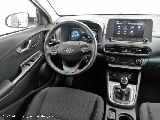 Hyundai Kona ( 1.0 TGDI Maxx 4x2 )  - Fornells de la Selva