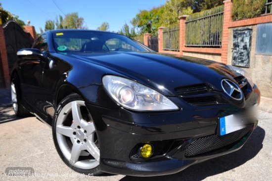 Mercedes Clase SLK 200K AMG PIEL. BIXENON NAVI. DVD FULLL de 2007 con 197.000 Km por 12.700 EUR. en 