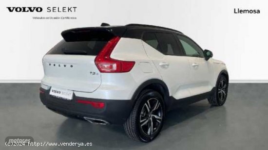 Volvo XC40 XC40 T3 R-Desing Automatico de 2020 con 85.812 Km por 30.500 EUR. en Lleida