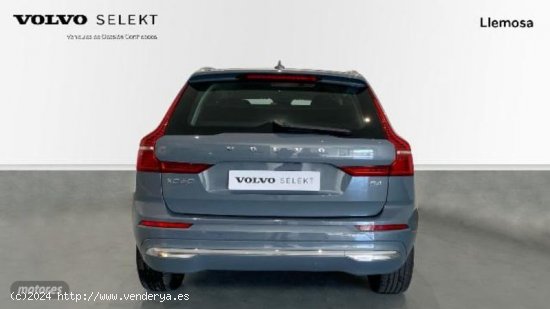 Volvo XC 60 XC60 Plus, B4 (gasolina), Gasolina, Bright de 2023 con 22.434 Km por 46.800 EUR. en Llei