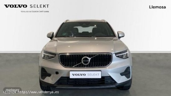 Volvo XC40 1.5 T2 CORE AUTO 129 5P de 2023 con 33.969 Km por 34.500 EUR. en Lleida