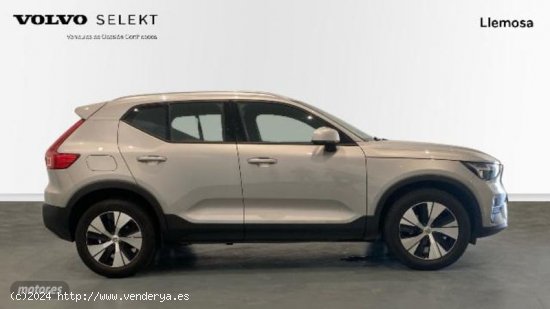 Volvo XC40 1.5 T2 CORE AUTO 129 5P de 2023 con 33.969 Km por 34.500 EUR. en Lleida