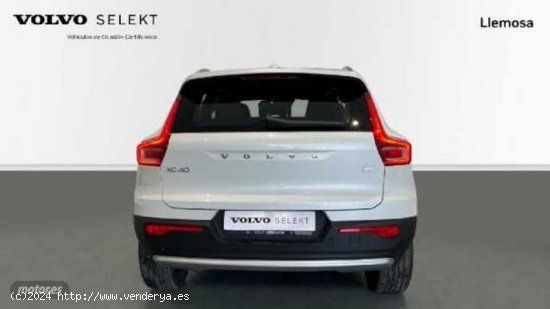 Volvo XC40 XC40 Recharge Core, T4 plug-in hybrid, Electrico de 2023 con 13.980 Km por 39.900 EUR. en