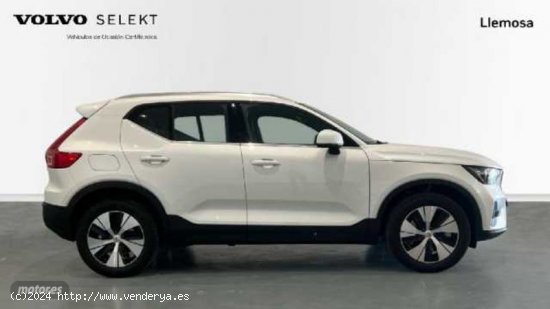 Volvo XC40 XC40 Recharge Core, T4 plug-in hybrid, Electrico de 2023 con 13.980 Km por 39.900 EUR. en