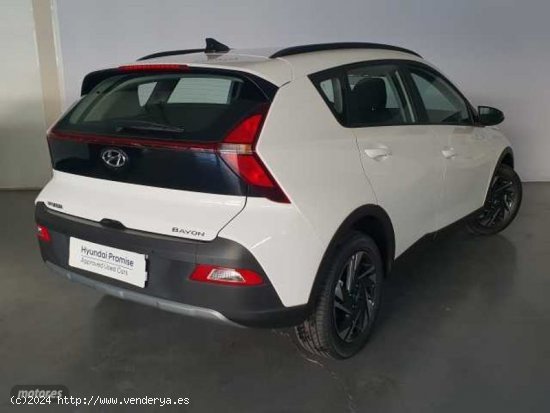 Hyundai Bayon 1.2 MPI Maxx de 2023 con 10 Km por 18.950 EUR. en Granada