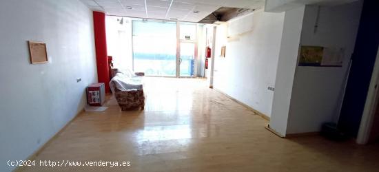 SE VENDE LOCAL COMERCIAL EN ELDA EN PLAZA CASTELAR - ALICANTE