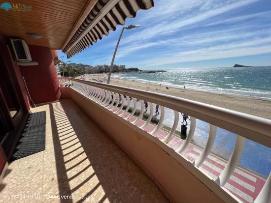 Piso de 5 habitaciones en primera linea de playa Poniente (cl) - ALICANTE