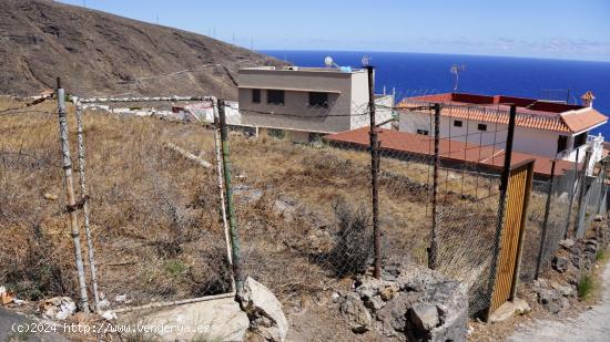  PARCELA URBANA EN IGUESTE DE CANDELARIA - SANTA CRUZ DE TENERIFE 