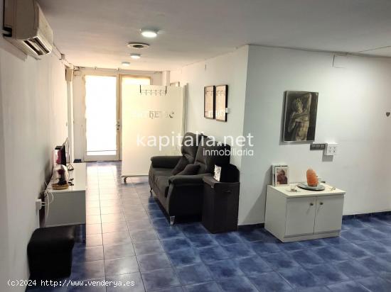  LOCAL COMERCIAL A LA VENTA EN ONTINYENT, UBICADA EN ZONA CENTRICA. - VALENCIA 