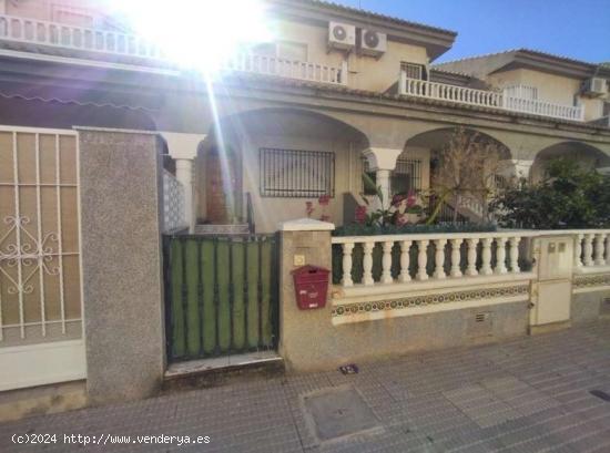 CHALET ADOSADO en San Javier - MURCIA