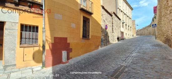 ALQUILER.-.APARTAMENTO EN EL ENTORNO DE LA MURALLA-. - SEGOVIA