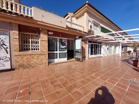 Se vende local comercial zona ZOCO. km 4. centro comercial EDEN - MURCIA