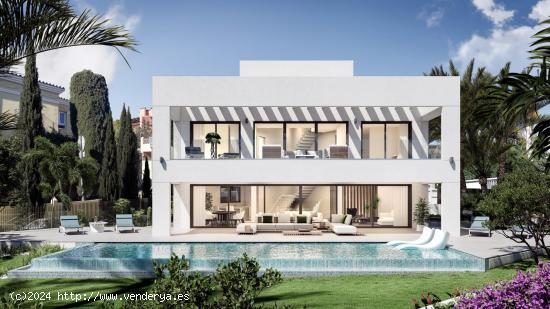 Villa contemporánea de 4 dormitorios, 6 baños en Guadalmina Baja, San Pedro, Marbella - MALAGA