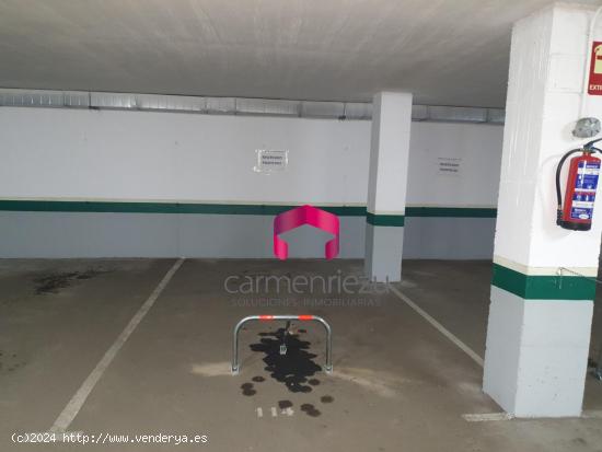 **OPORTUNIDAD ** VENTA LOTE DE 7 PLAZAS DE PARKING EN CALLE POLLENSA 6 - MADRID