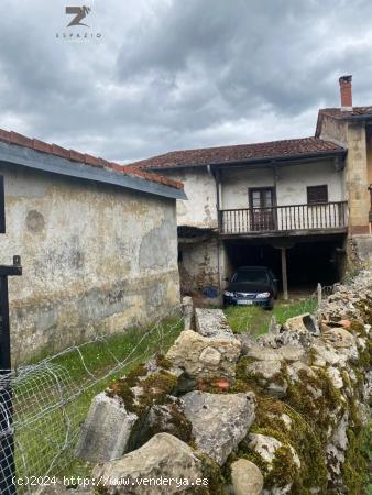 CASA PARA REFORMAR EN SAN FELICES DE BUELNA.- - CANTABRIA