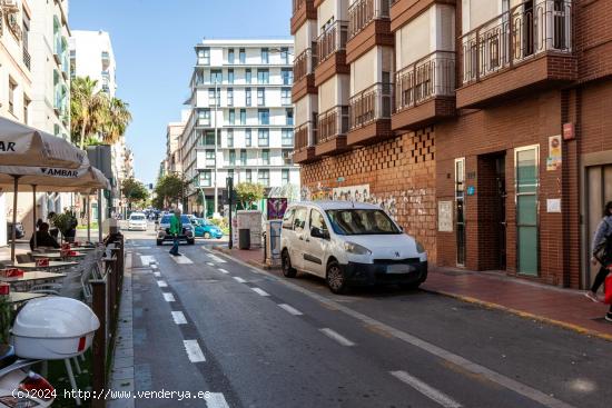  Piso en el Centro de Almería - ALMERIA 