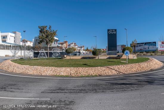 Estupenda parcela en el Campo de Golf  Santa Clara en Otura - GRANADA