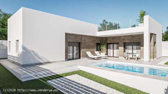 VILLAS DE OBRA NUEVA EN PINOSO - ALICANTE