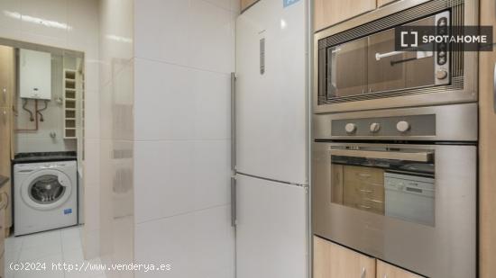 Apartamento entero de 3 habitaciones en Barcelona. - BARCELONA