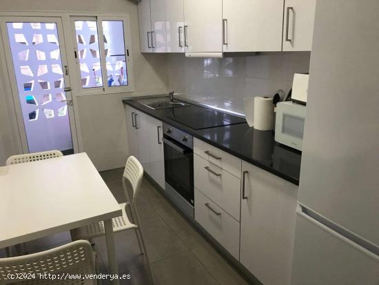  Piso entero de 5 habitaciones en valència. - VALENCIA 