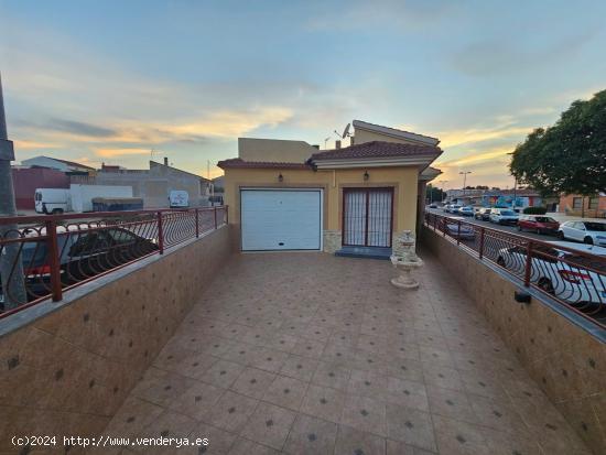 VILLA ADOSADA EN LA ALJORRA (cartagena) - MURCIA