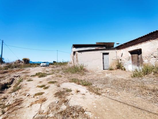 Casa con terreno en Desamparados, Orihuela - ALICANTE