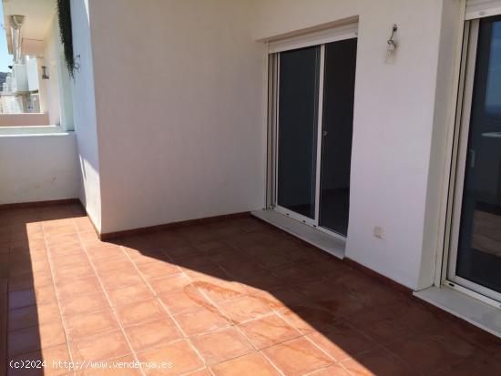 Duplex en Venta en Estepona | CABANILLAS REAL ESTATE - MALAGA