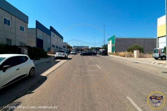 NAVE EN VENTA EN EL POLIGONO CARRETERA MOTILLA - CUENCA