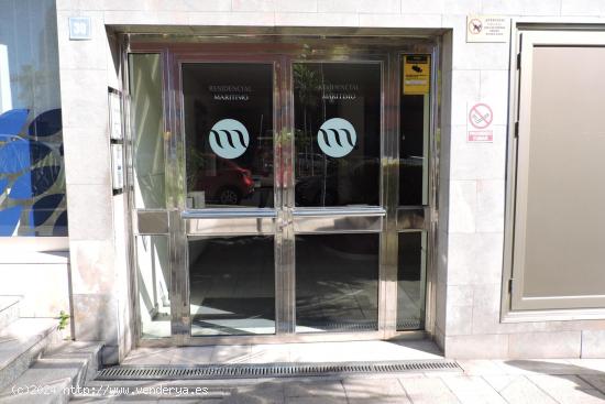 ¡Oportunidad Única en la Avenida 3 de Mayo! Local de Oficina en el Corazón Comercial de Santa Cru