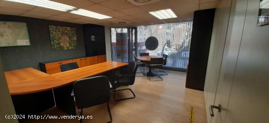 Oficina en venta  en Vic - Barcelona