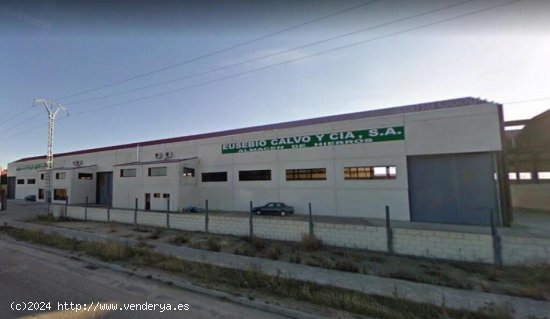  VENTA NAVE INDUSTRIAL EN POL TORREHIERRO TALAVERA DE LA REINA 