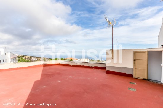 Casa en venta de tres plantas con 361 m² Avenida la Paz, 38570 Fasnia (Tenerife)