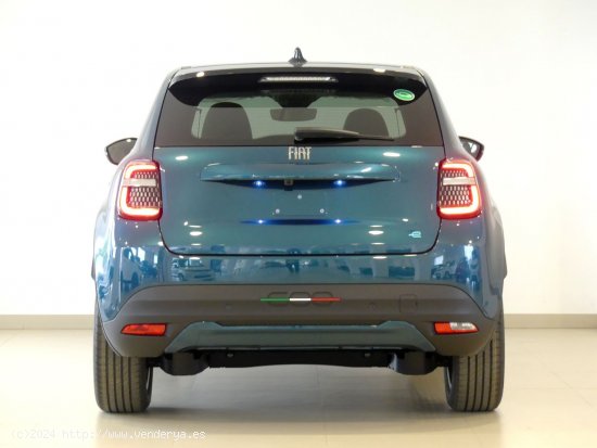 Fiat 600 600 MHEV La prima 1.2 74kW (100CV) DDCT - 