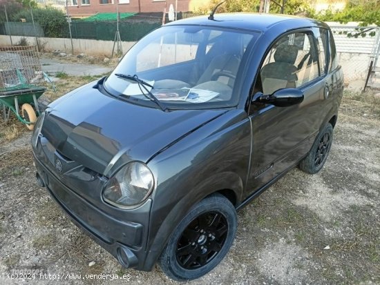 Aixam A 721 de 2005 con 50.000 Km por 3.700 EUR. en Tarragona