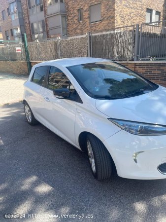 Renault Zoe Intens 40 de 2018 con 53.200 Km por 10.999 EUR. en Madrid