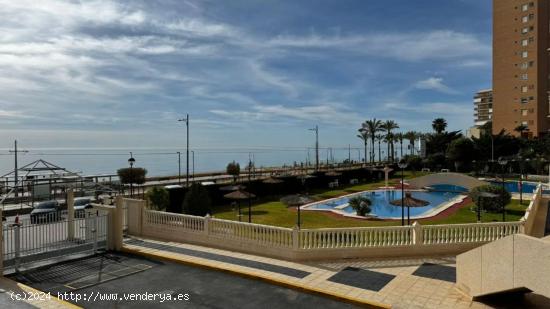 Espacioso y Luminoso Apartamento con Impresionantes Vistas al Mar en Muchavista - ALICANTE