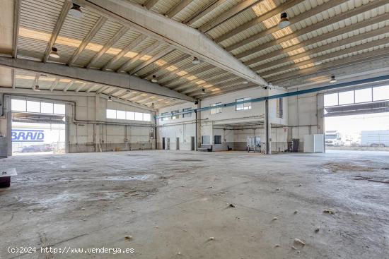  Nau Industrial  i o Comercial en Venda a Igualada - Oportunitat Única - BARCELONA 