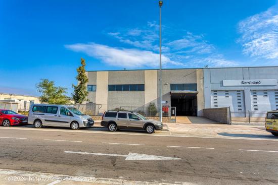 Nau Industrial  i o Comercial en Venda a Igualada - Oportunitat Única - BARCELONA