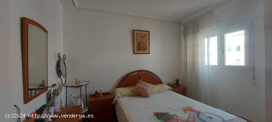 Piso a la venta en Puerto de Sagunto, 4 hab, 1 baño, 1 aseo, balcón - VALENCIA