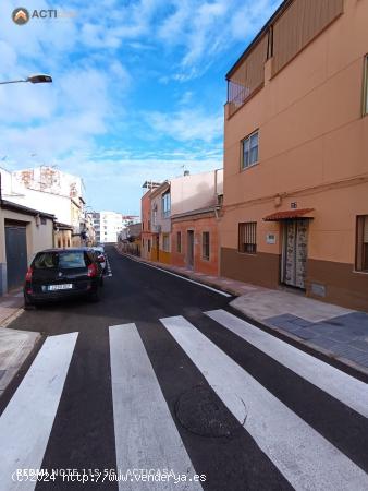  CASA DE DOS PLANTAS EN LLOPIS - CACERES 