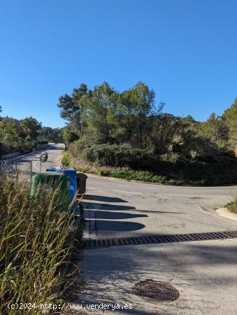 SOLAR EN VENTA EN SANT CLIMENT - PENDIENTE DE URBANIZACIÓN - BARCELONA