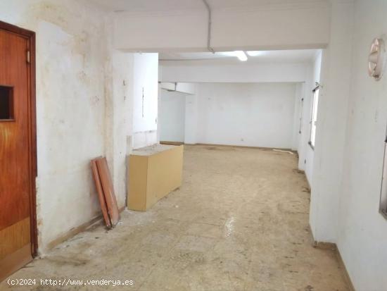 LOCAL COMERCIAL 298 M2 SITUADO EN SANTA CATALINA Y SON ESPANYOLET - BALEARES