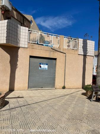  LOCAL COMERCIAL EN RIOJA - ALMERIA 