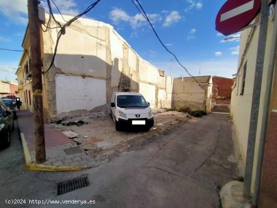 Oportunidad - SOLAR EN ESQUINA - MURCIA