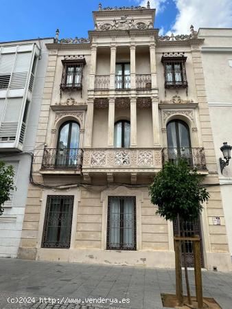  Apartamento en Plaza Cervantes - BADAJOZ 