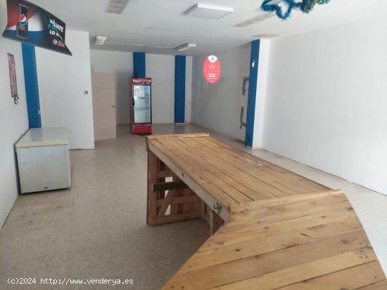 LOCAL COMERCIAL EN ALQUILER - SEVILLA