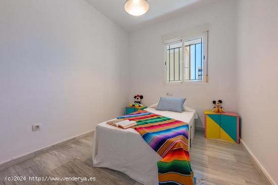 Acogedor apartamento en Las Lagunas de 2 habitaciones 1 baño - MALAGA