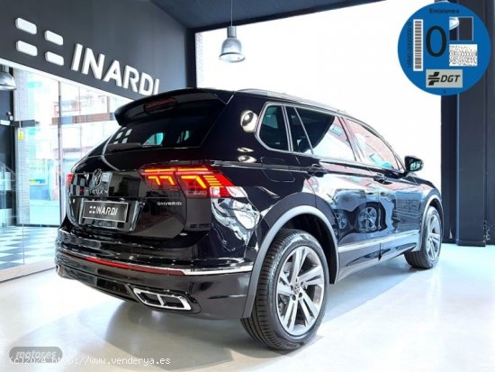 Volkswagen Tiguan 1.4 TSI eHybrid DSG R-Line de 2024 con 20 Km por 53.490 EUR. en Barcelona