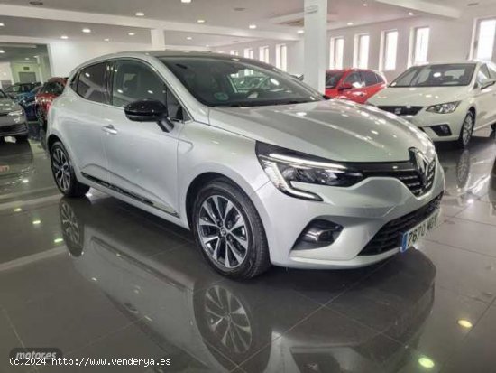 Renault Clio TCe Techno 103kW de 2023 con 26.796 Km por 19.500 EUR. en Madrid