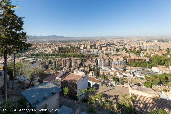 Casa con Vistas de Granada y una cueva - GRANADA